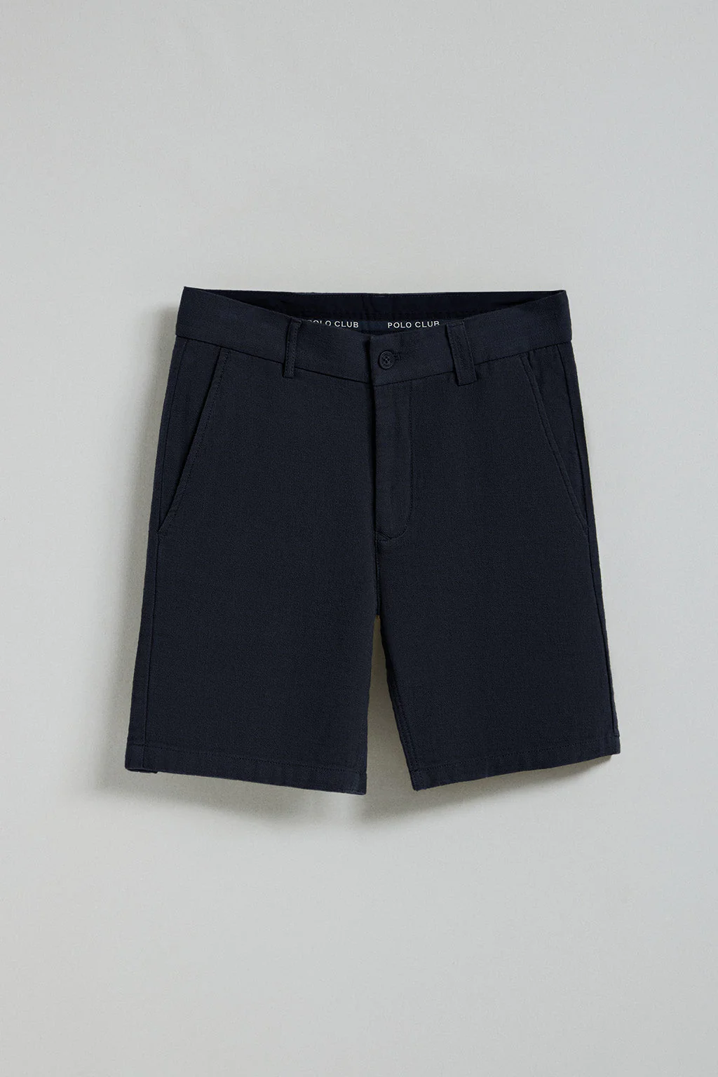Pantalón corto Bali de lino y algodón azul marino con detalles bordados Polo Club - Image 8