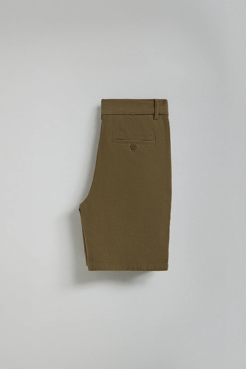 Pantalón corto Bali de lino y algodón color verde caqui con detalles bordados Polo Club - Image 7