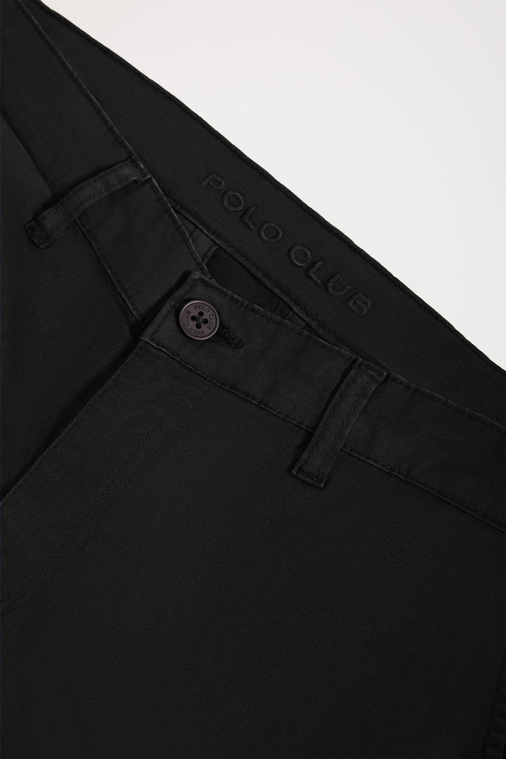 Bermuda relajada negra con logo bordado - Image 7