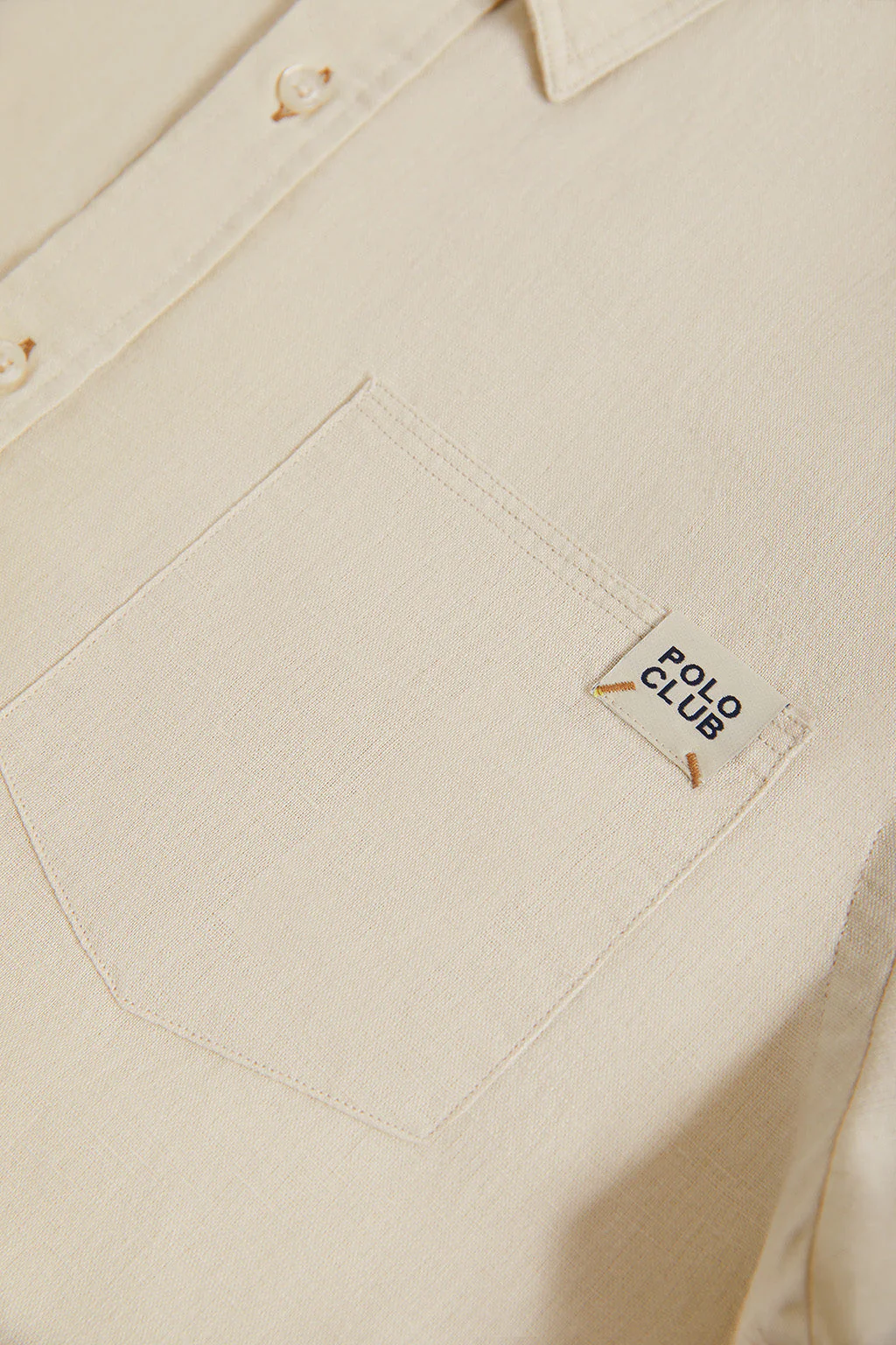 Camisa beige de lino con bolsillo en el pecho - Image 8