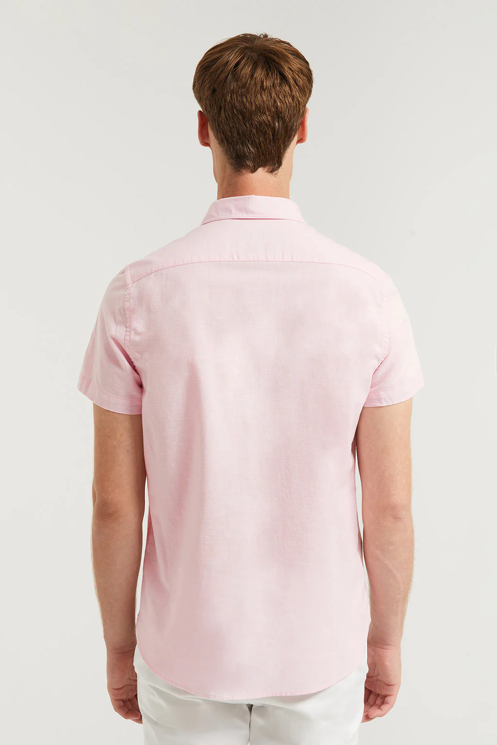 Camisa rosa de lino con bolsillo en el pecho - Image 5