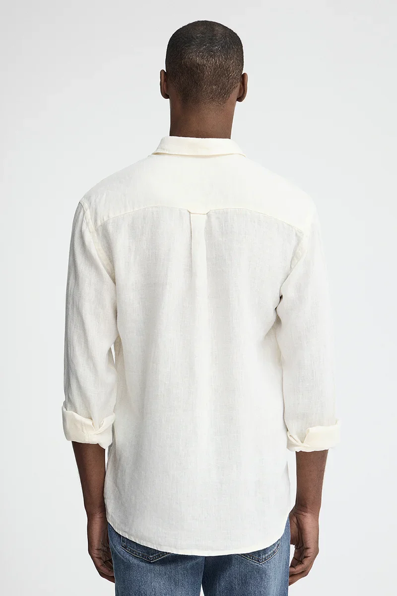 Camisa blanca de lino de corte regular con bordado Polo Club - Image 5