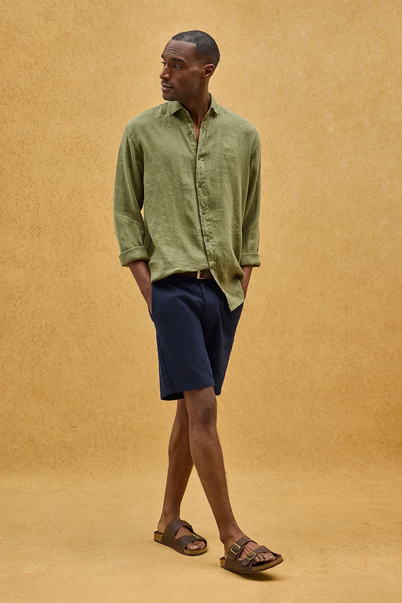 Camisa verde de lino de corte regular con bordado Polo Club - Image 2