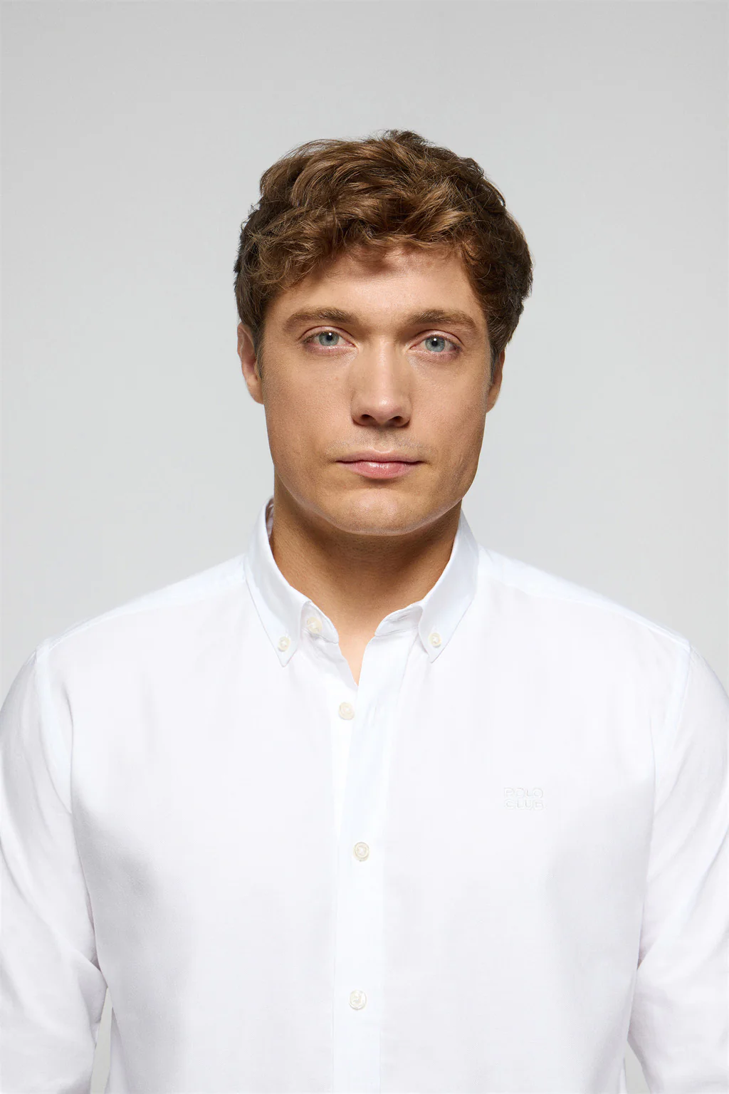 Camisa lisa oxford blanca con logo bordado Polo Club - Image 3