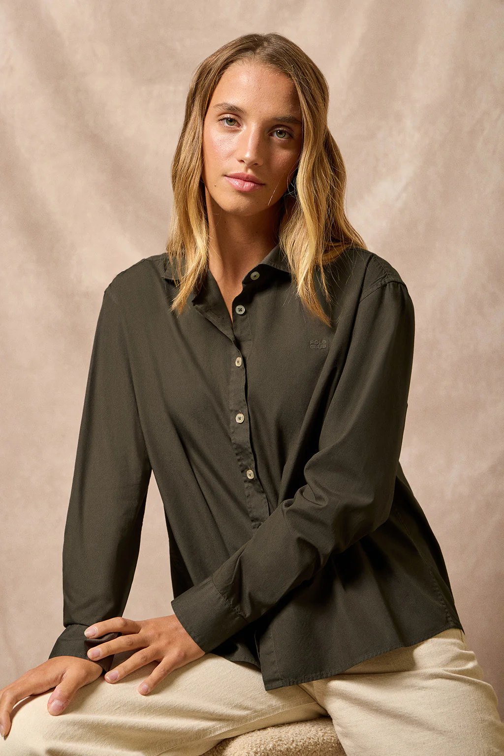 Camisa loose fit verde con logo block Polo Club - Image 4