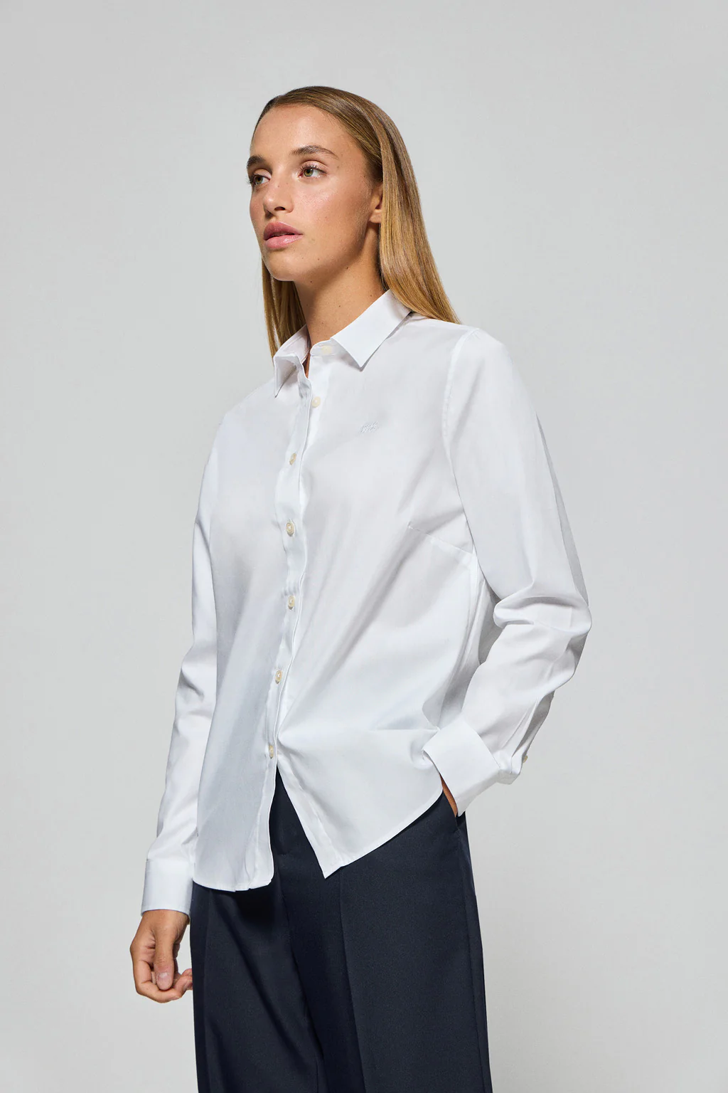 Camisa regular fit blanca con bordado Polo Club - Image 2