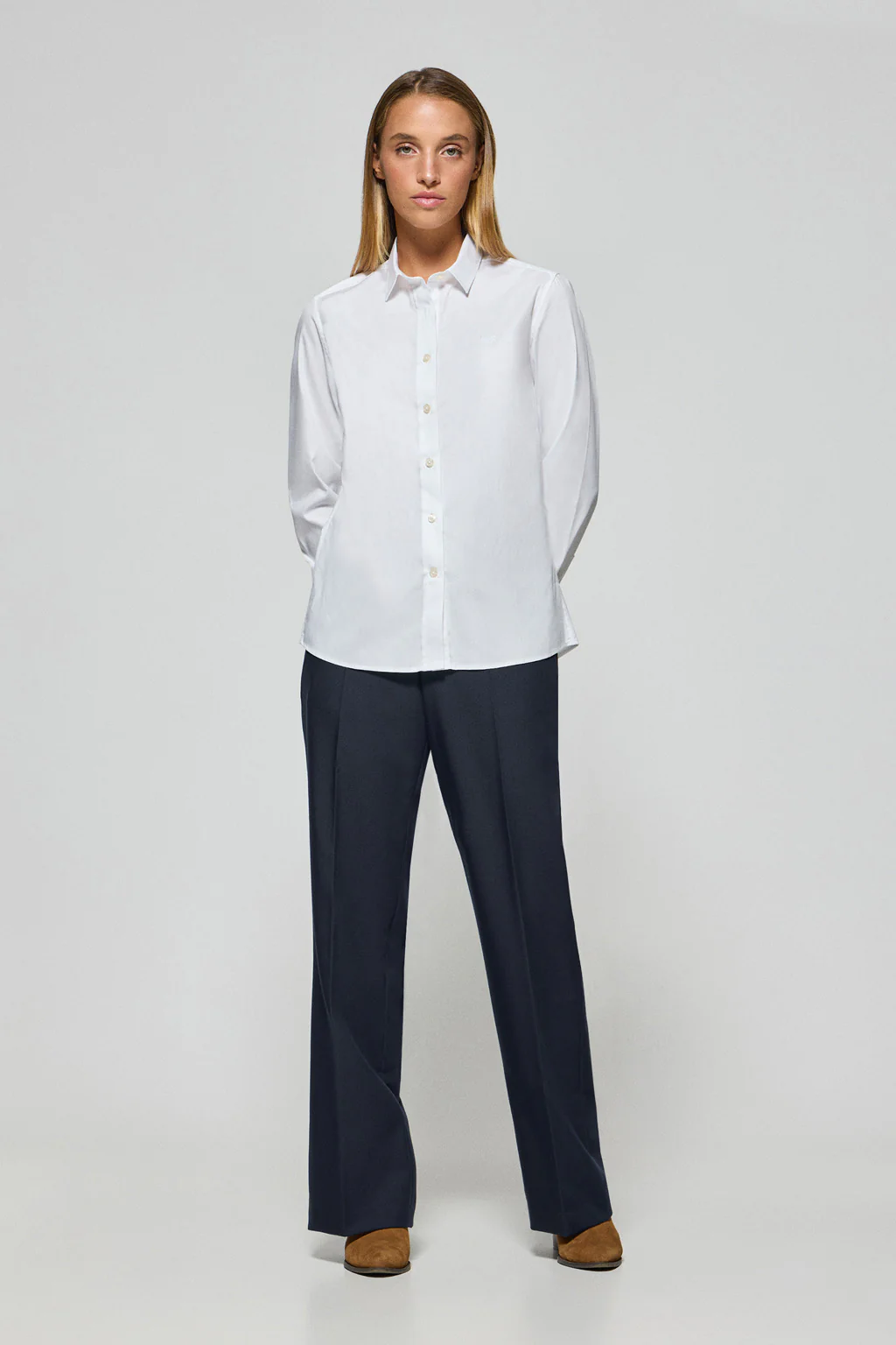 Camisa regular fit blanca con bordado Polo Club - Image 4