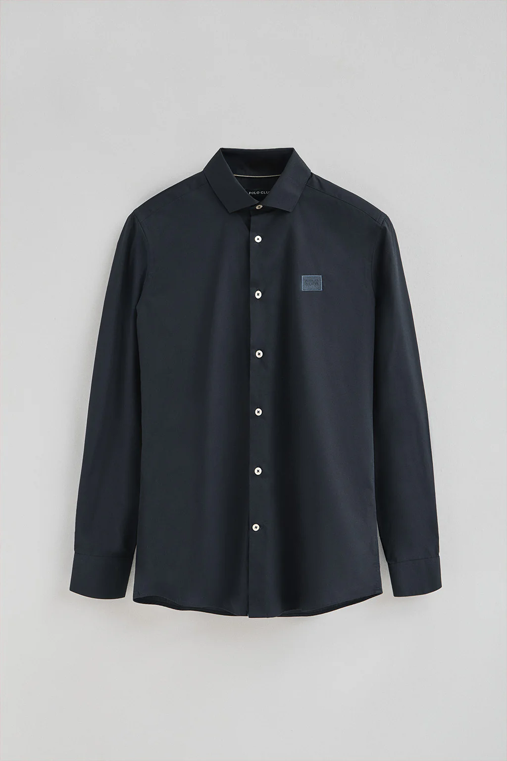 Camisa azul marino de corte slim y cuello italiano con logo Polo Club - Image 8