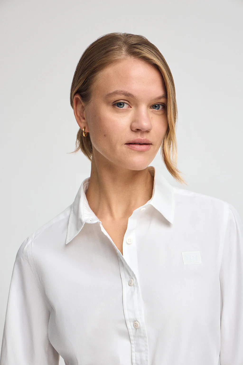Camisa blanca de corte slim con logo Polo Club - Image 2