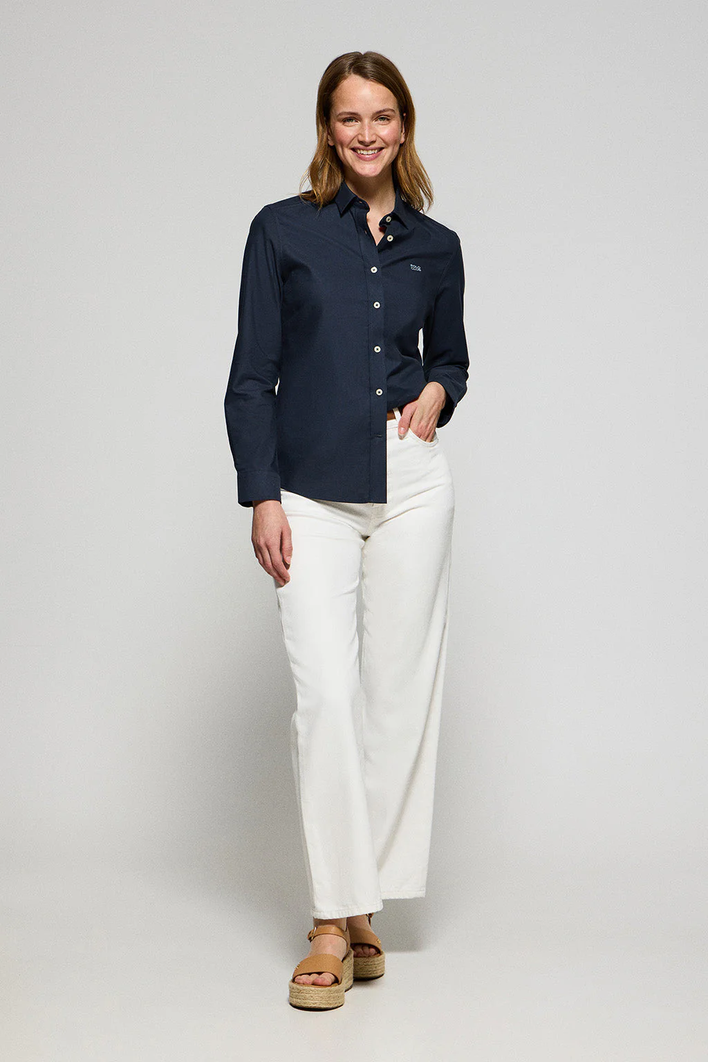 Camisa regular fit azul marino con bordado Polo Club - Image 3