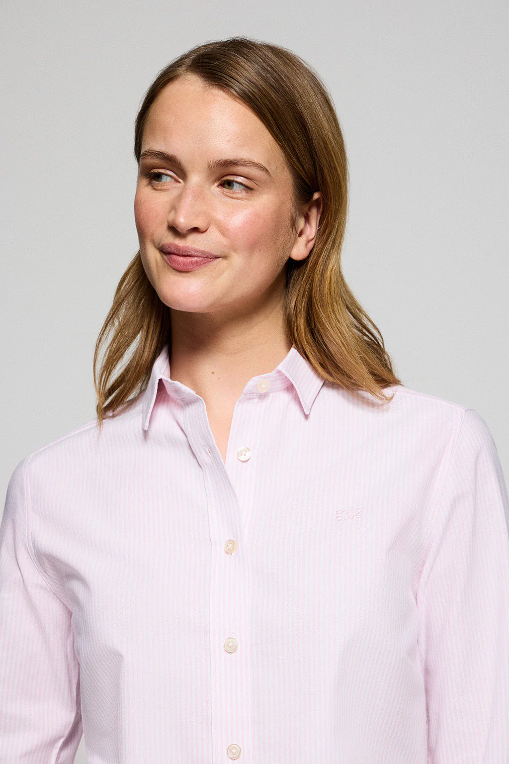 Camisa a rayas color rosa con logo bordado - Image 3