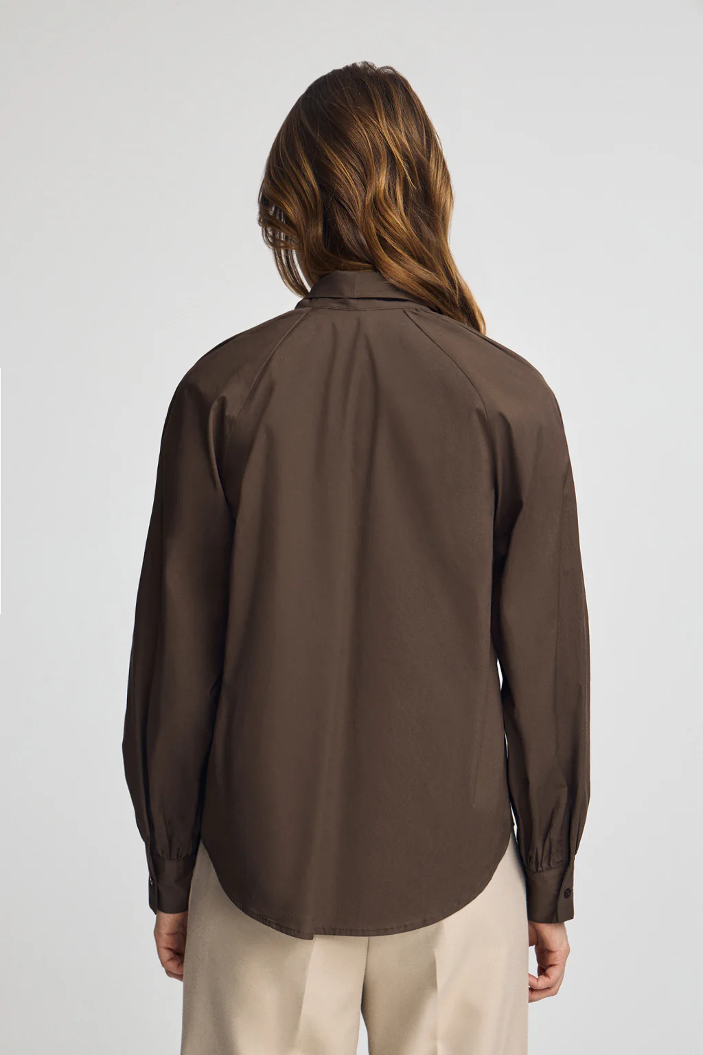 Blusa color chocolate Catalina - Image 6