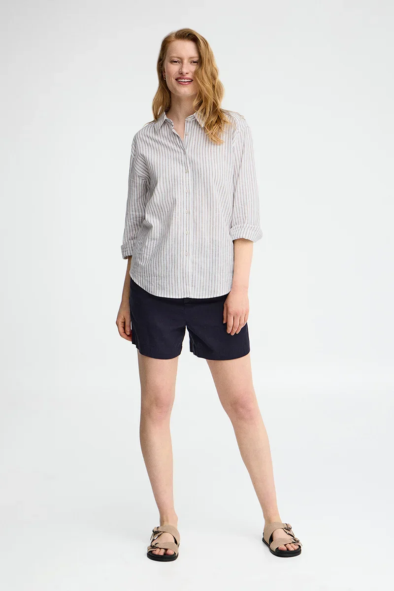 Camisa cotolino de rayas blanco roto de corte regular con bordado Polo Club - Image 4