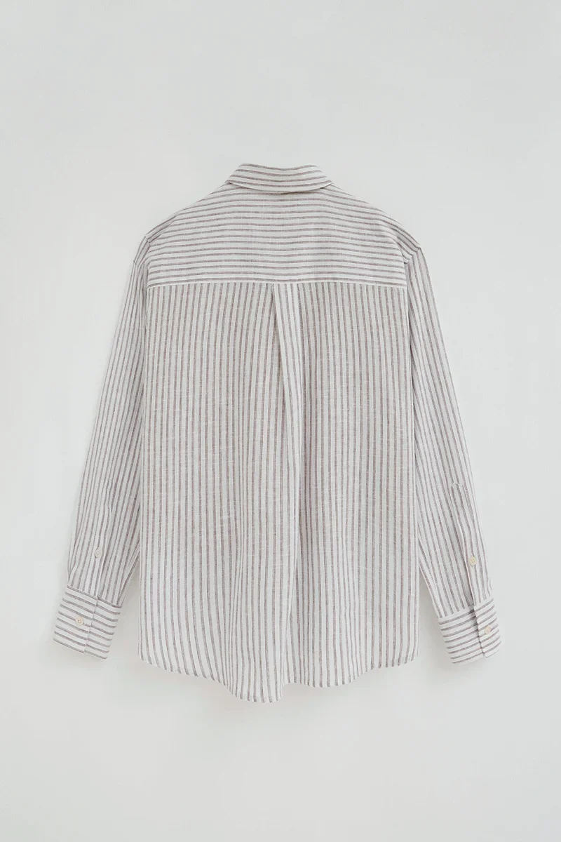 Camisa cotolino de rayas blanco roto de corte regular con bordado Polo Club - Image 8