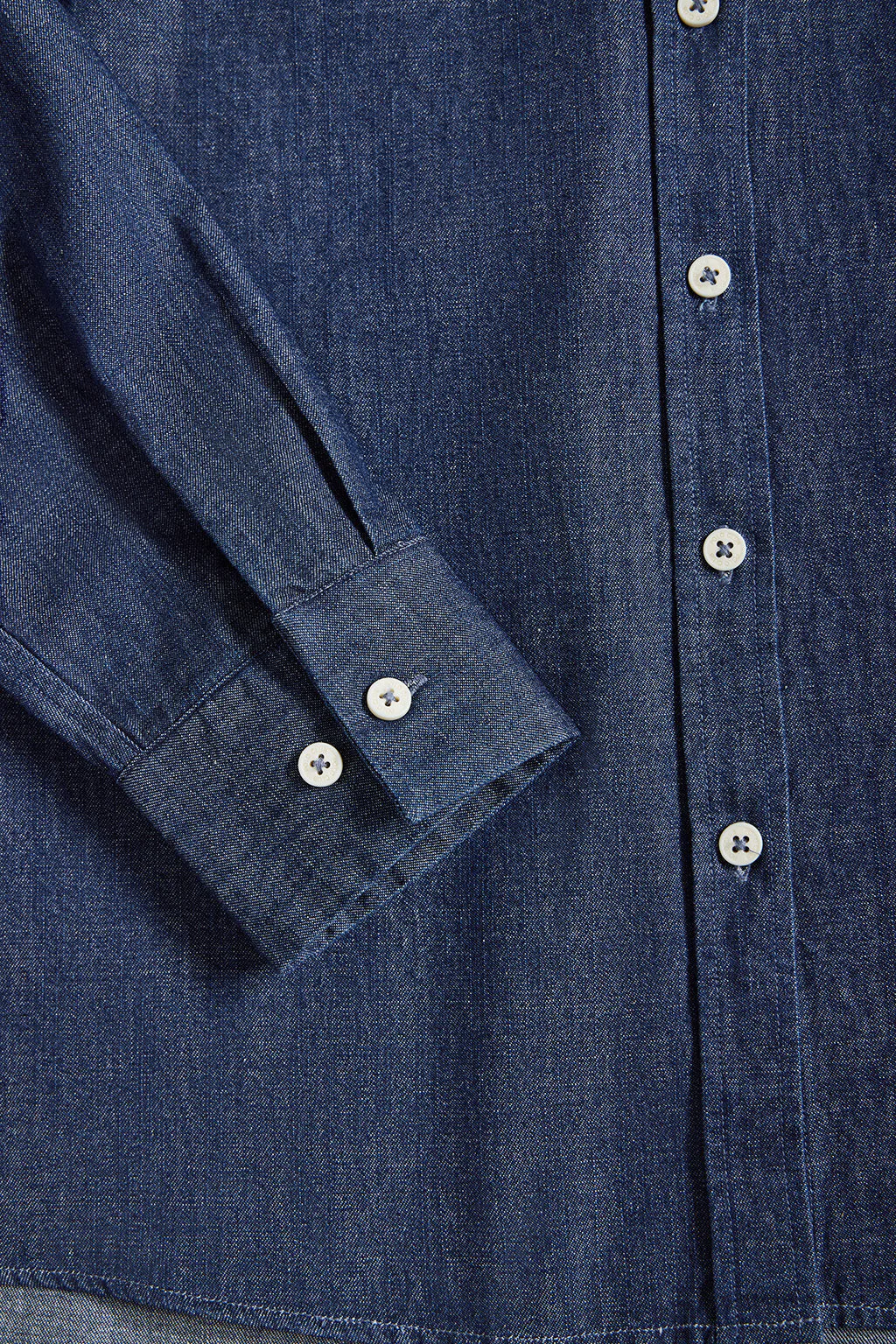 Camisa denim Loose Fit con logo bordado - Image 8