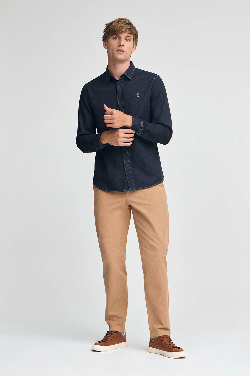 Camisa vaquera azul indigo de corte slim con logo Rigby Go - Image 3