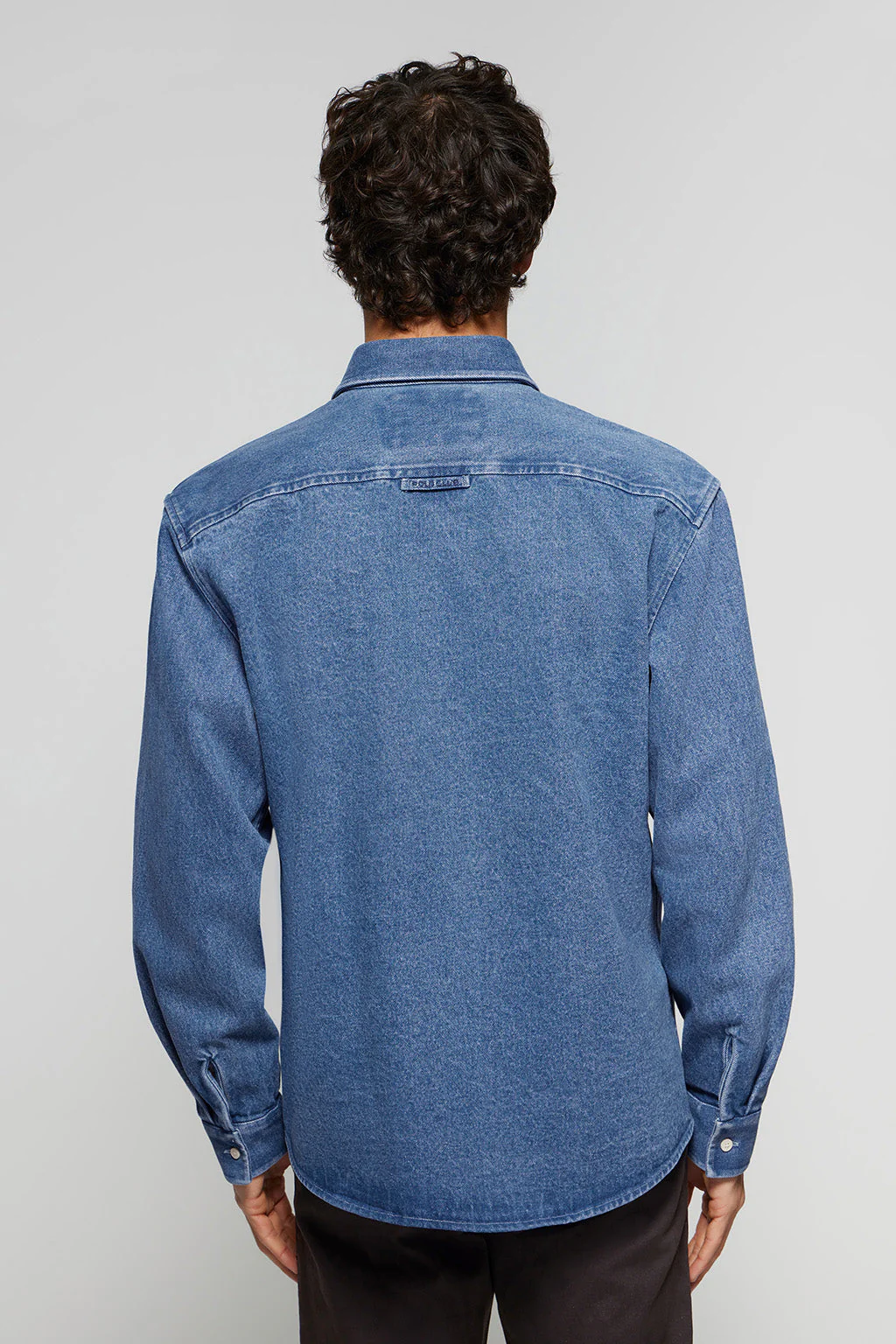 Sobrecamisa denim con bolsillos y logo bordado Polo Club - Image 5