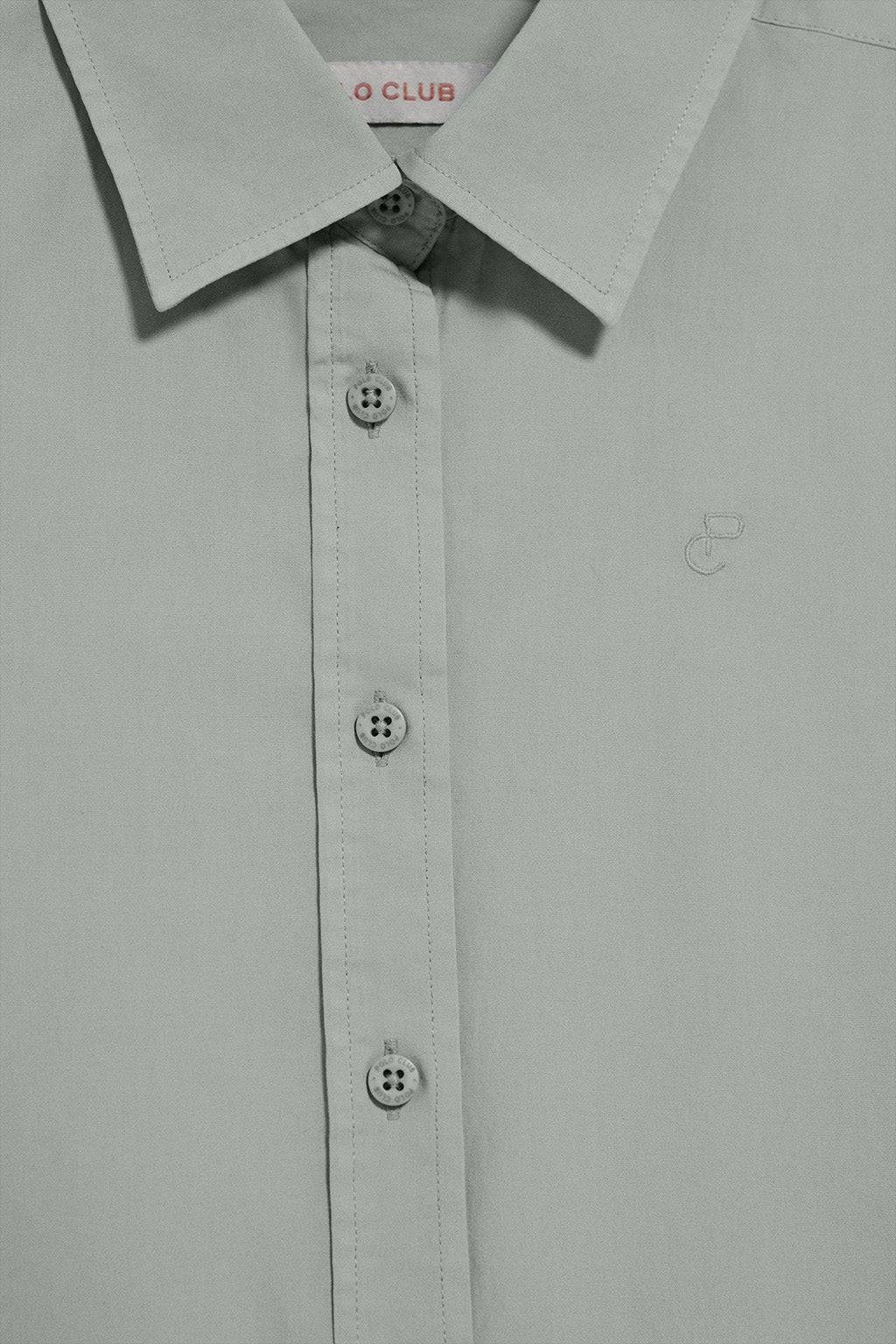 Camisa de popelín garment dye verde oscuro con logo bordado - Image 7