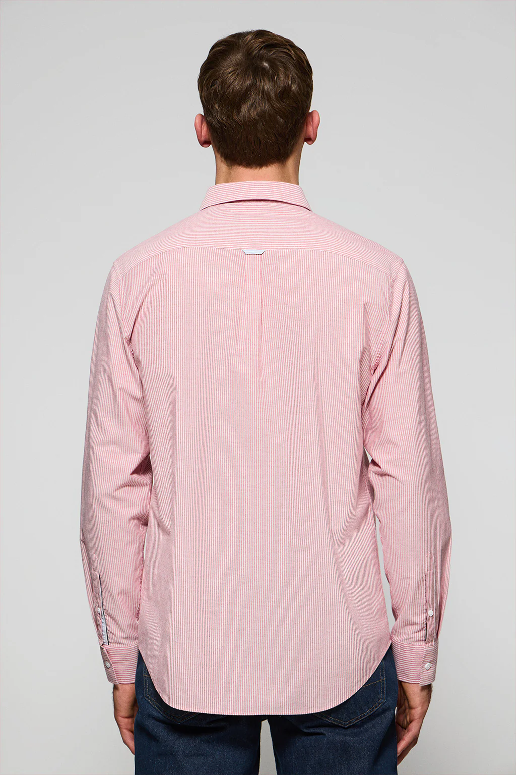 Camisa roja Pharrel de rayas con logo Rigby Go bordado - Image 2