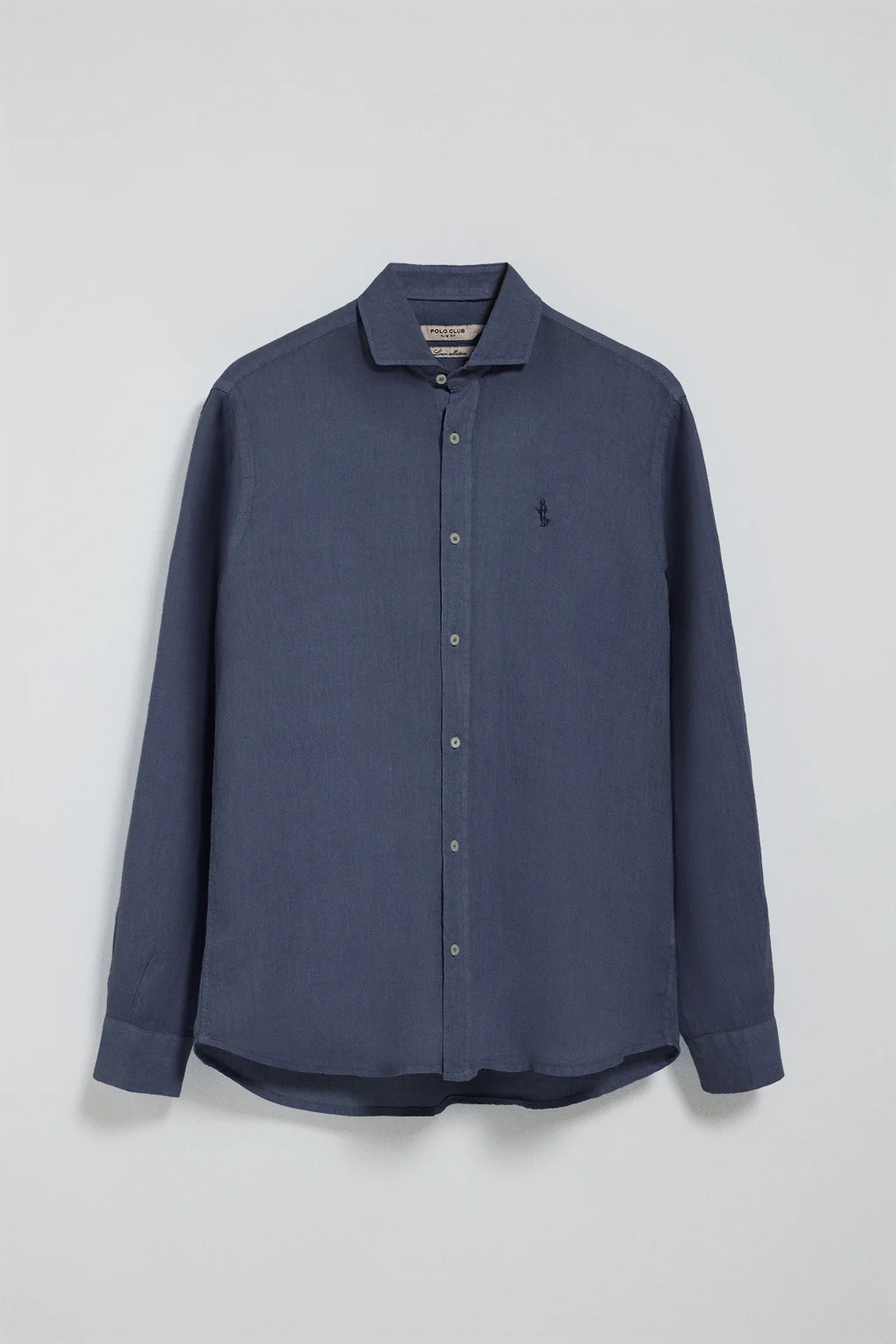 Camisa azul marino de lino garment dye con bordado Rigby Best - Image 5