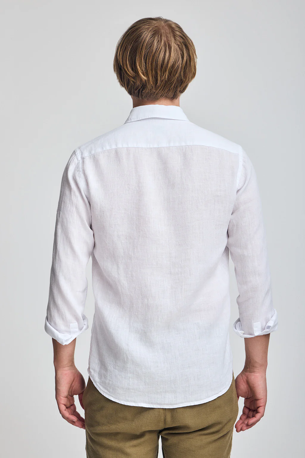 Camisa blanca de lino garment dye con bordado Rigby Best - Image 2
