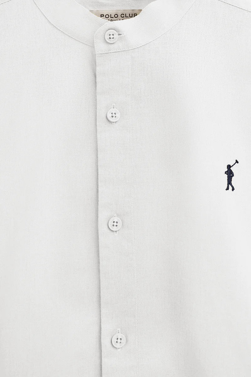 Camisa cotolino blanca con cuello mao, corte regular y bordado Rigby Go - Image 7