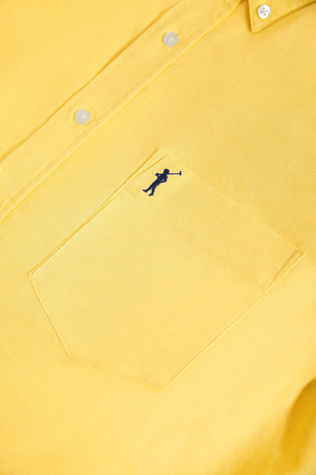 Camisa amarilla de lino con bolsillo en el pecho y logo Rigby Go - Image 7