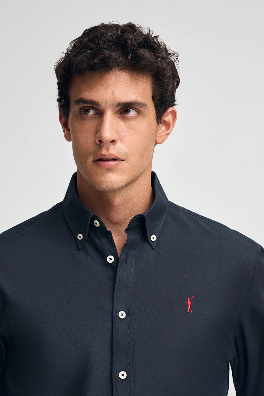 Camisa azul marino de corte regular con logo Rigby Go - Image 2