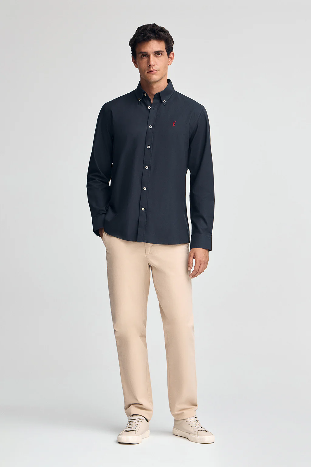 Camisa azul marino de corte regular con logo Rigby Go - Image 3