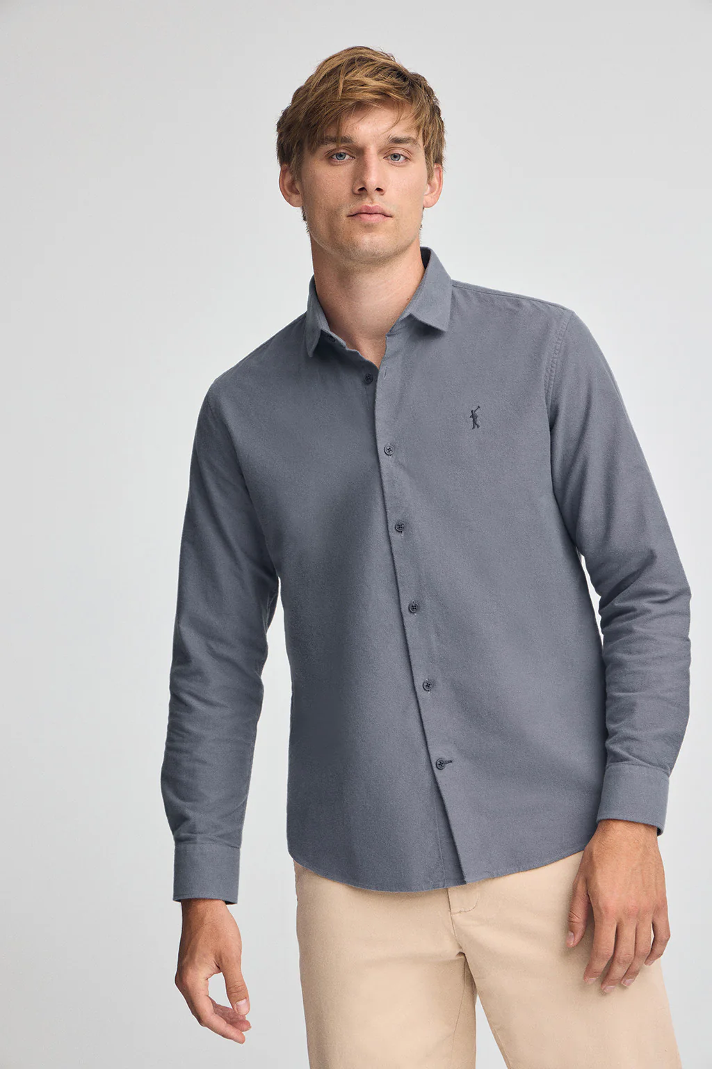 Camisa azul marino de corte slim y cuello italiano con logo Rigby Go