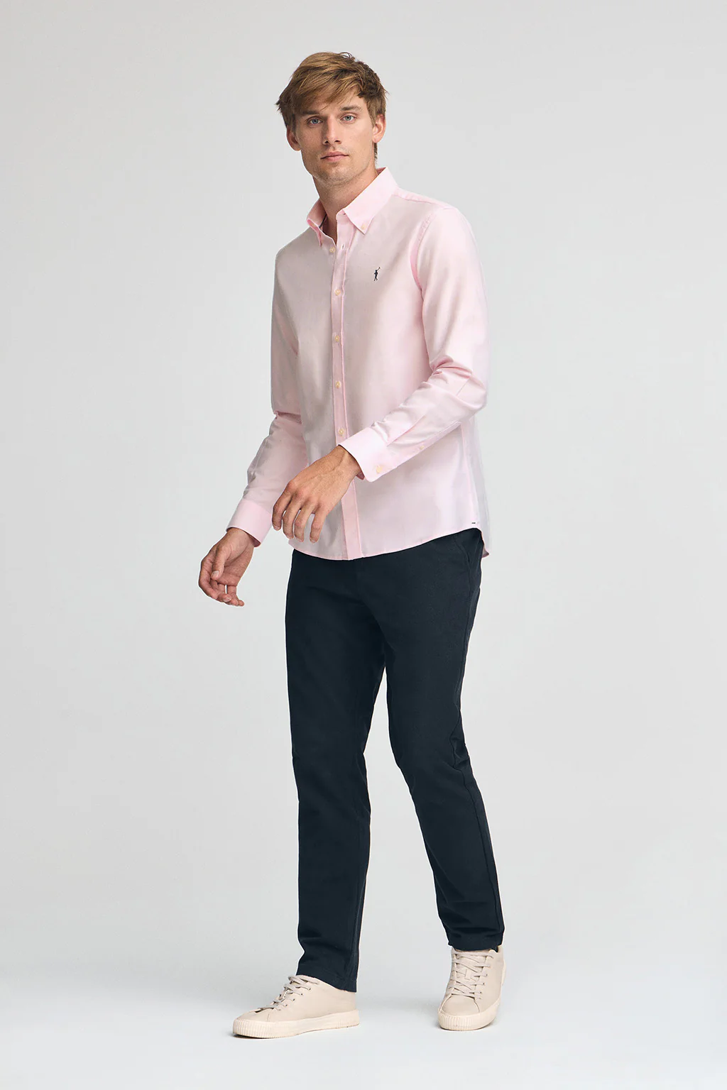 Camisa rosa de corte regular con logo Rigby Go - Image 3
