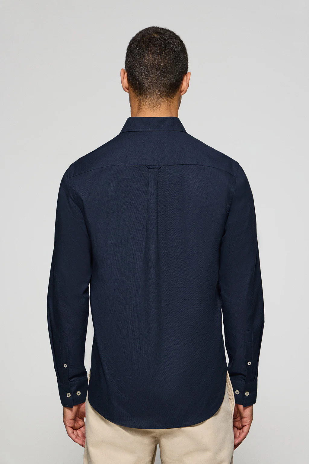 Camisa oxford azul marino con logo bordado Rigby Go - Image 4