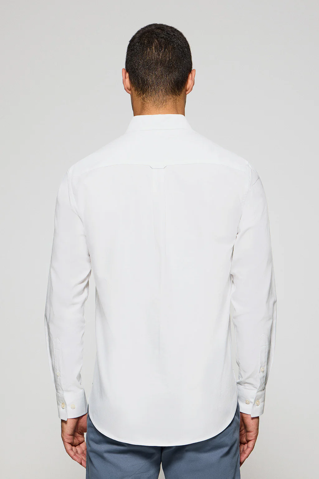 Camisa oxford blanca con logo bordado Rigby Go - Image 4