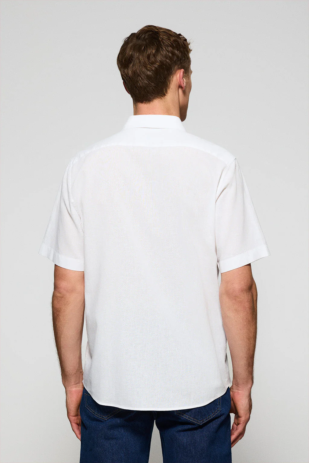 Camisa blanca de manga corta de lino y algodón con bordado Rigby Go - Image 2