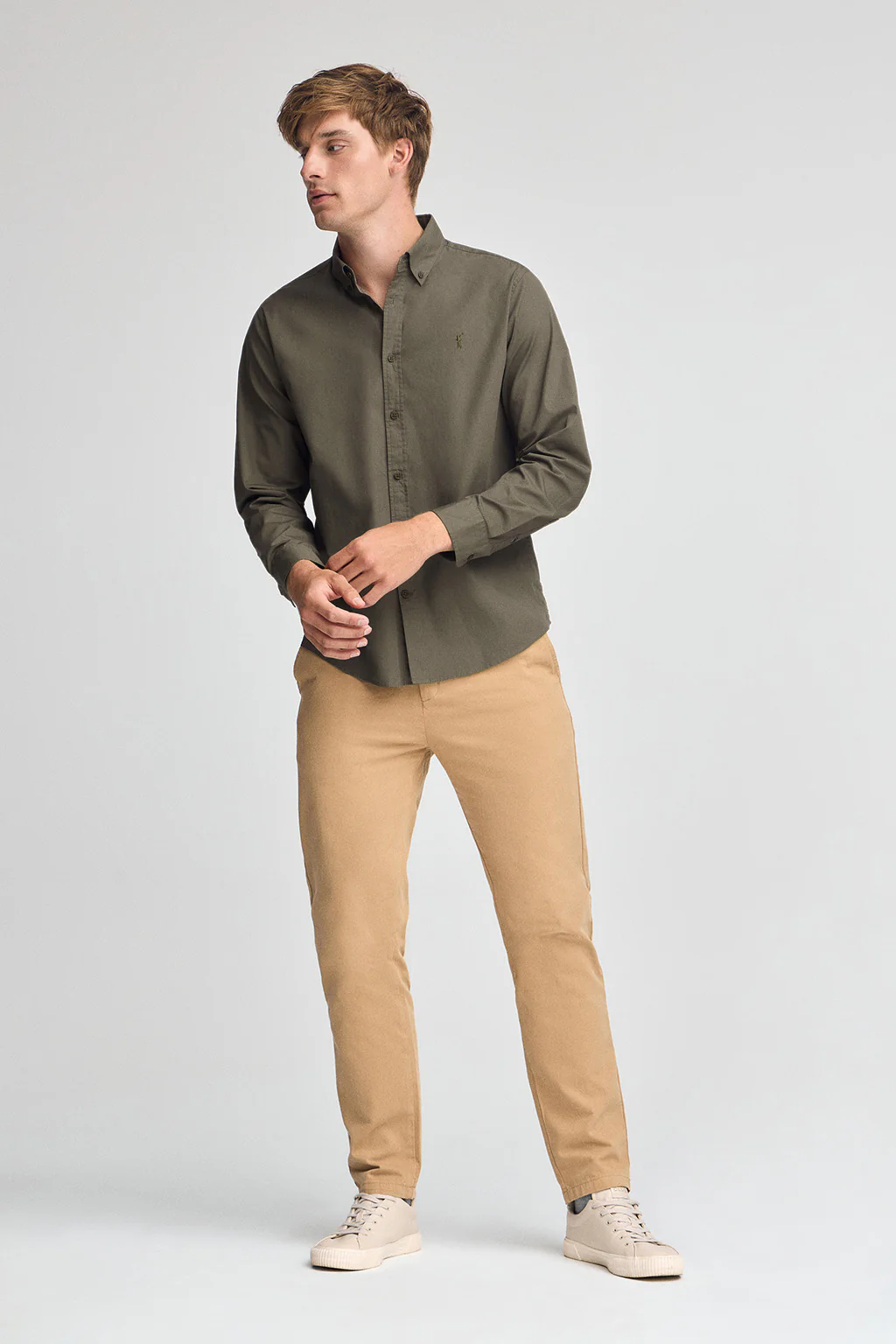 Camisa verde militar de poplin y corte regular con logo Rigby Go - Image 3