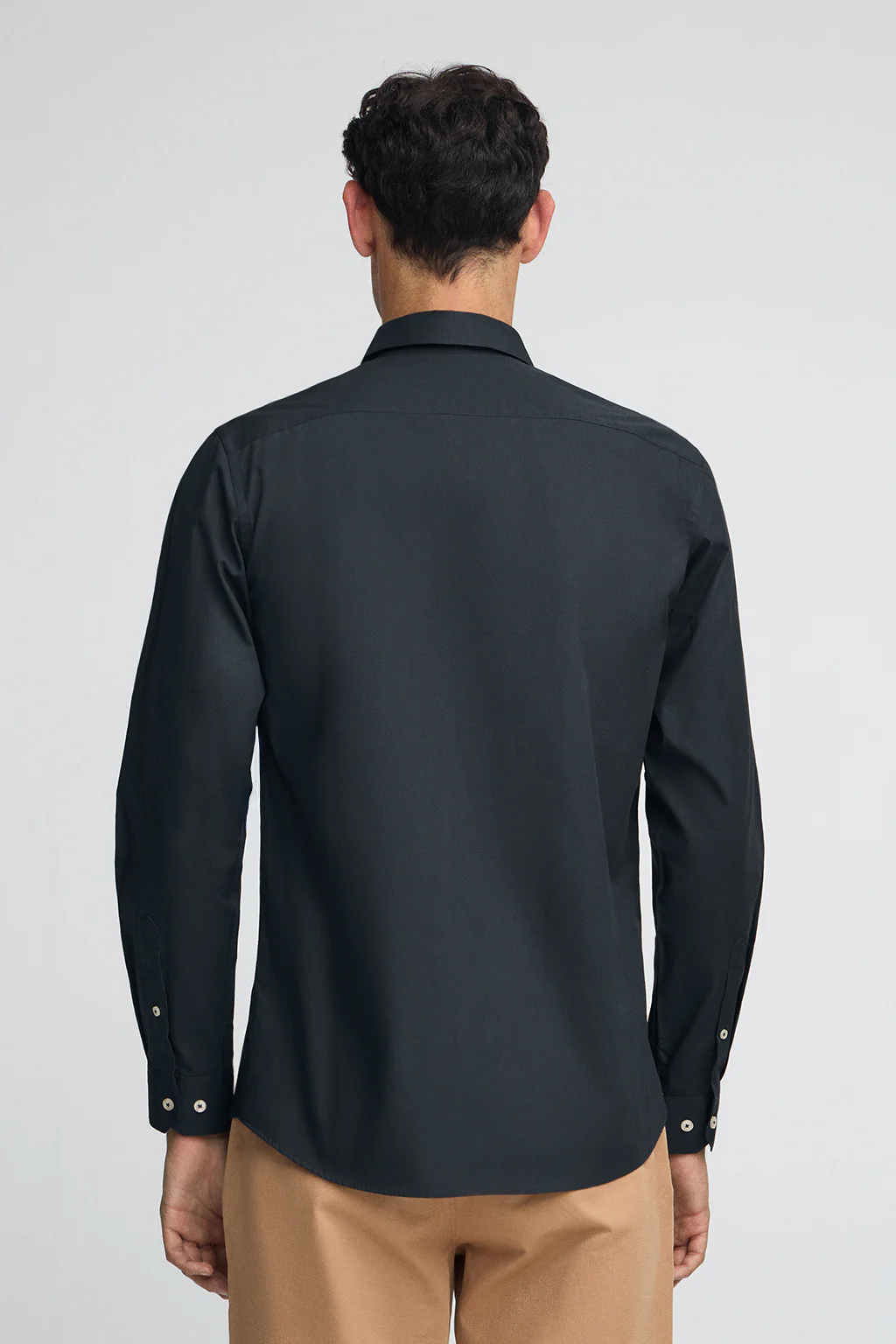 Camisa azul marino de poplin y corte slim con logo Rigby Go - Image 4