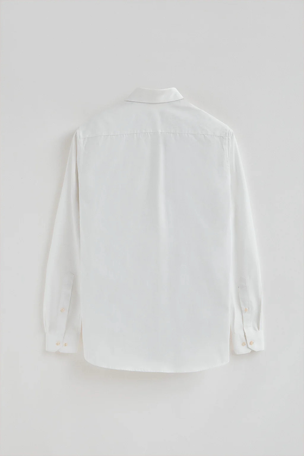 Camisa blanca de poplin y corte slim con logo Rigby Go - Image 7