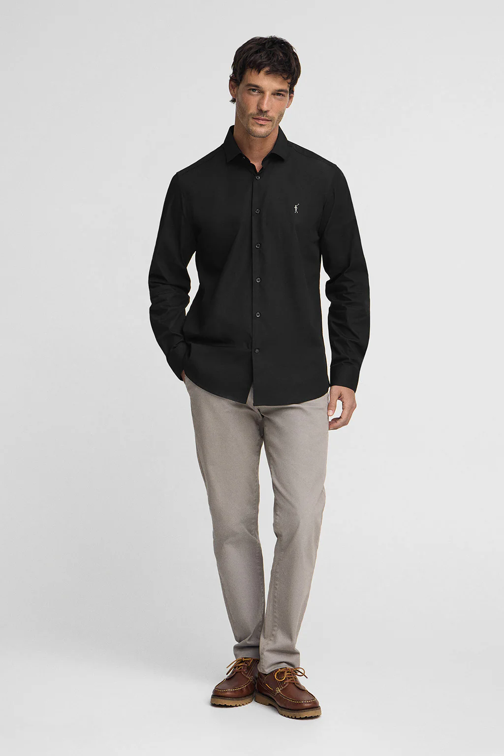 Camisa negra de poplin y corte slim con logo Rigby Go - Image 3