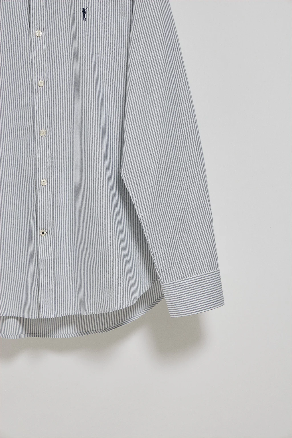 Camisa oxford de rayas azul con logo bordado Rigby Go - Image 7