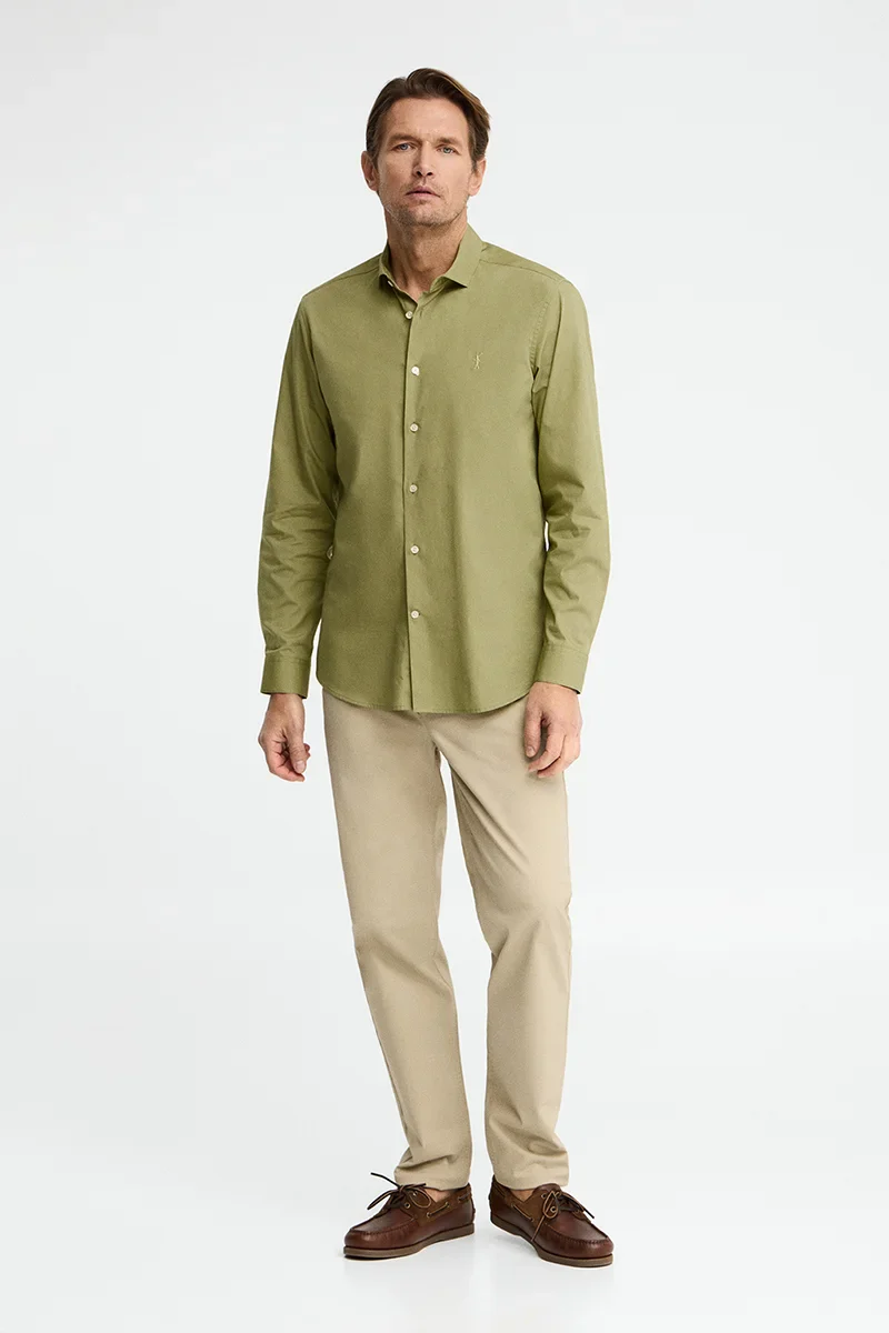 Camisa verde hoja de corte slim con logo Rigby Go - Image 3