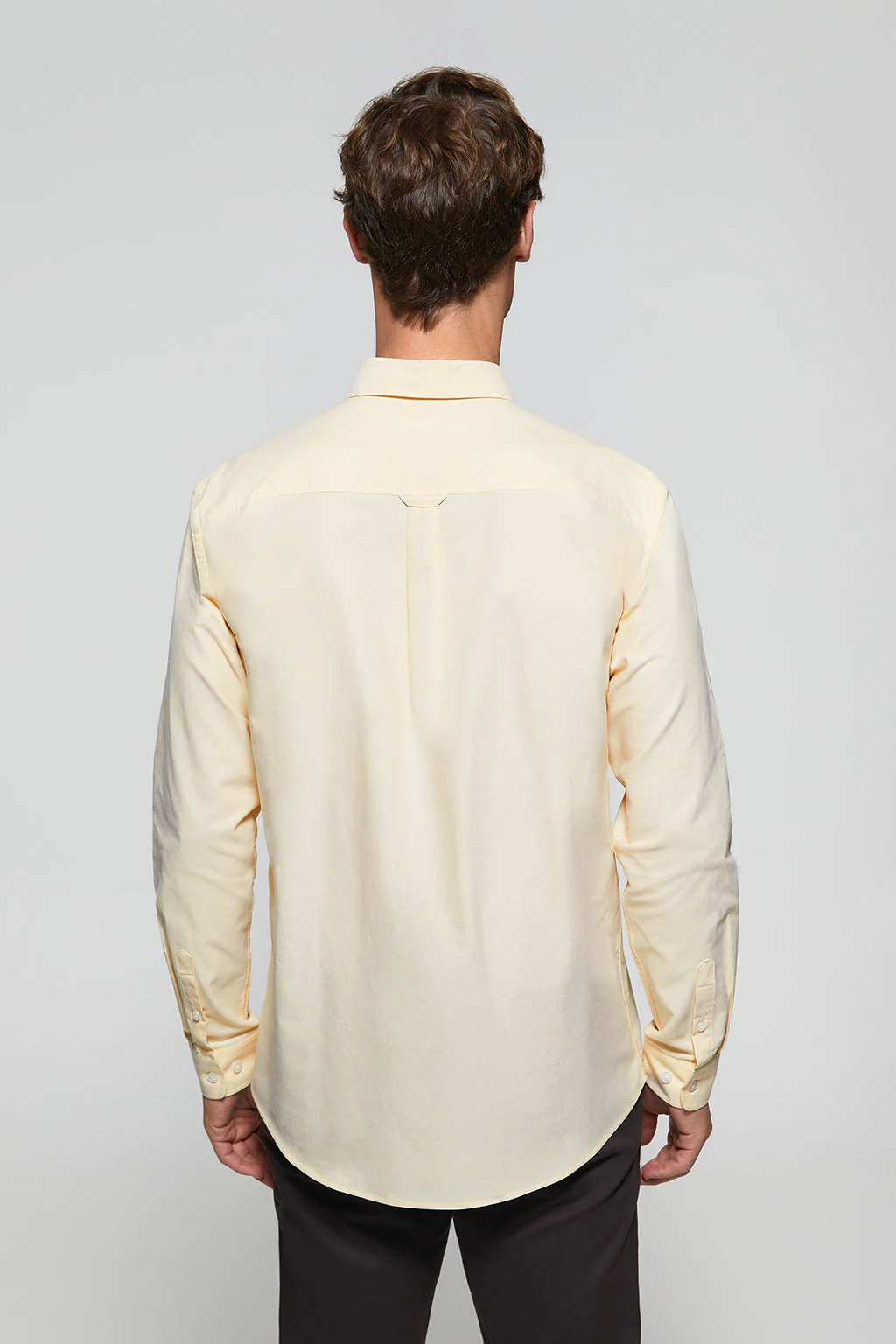 Camisa Oxford amarilla con logo Rigby Go - Image 4