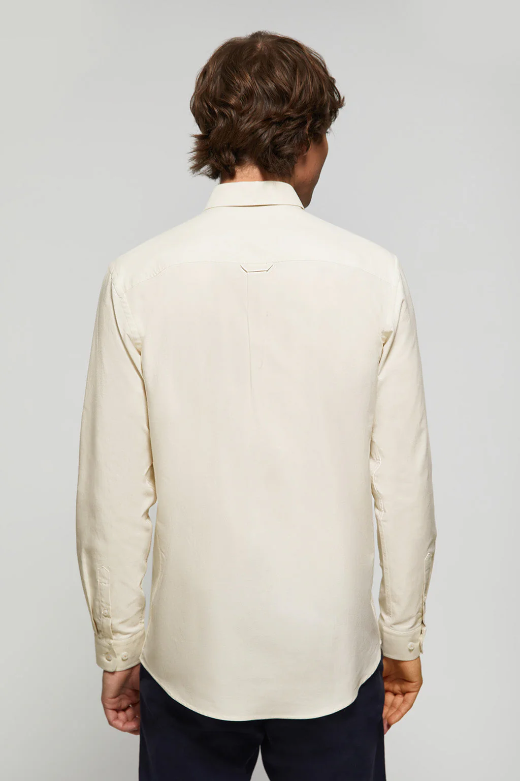 Camisa Oxford beige con logo Rigby Go - Image 4