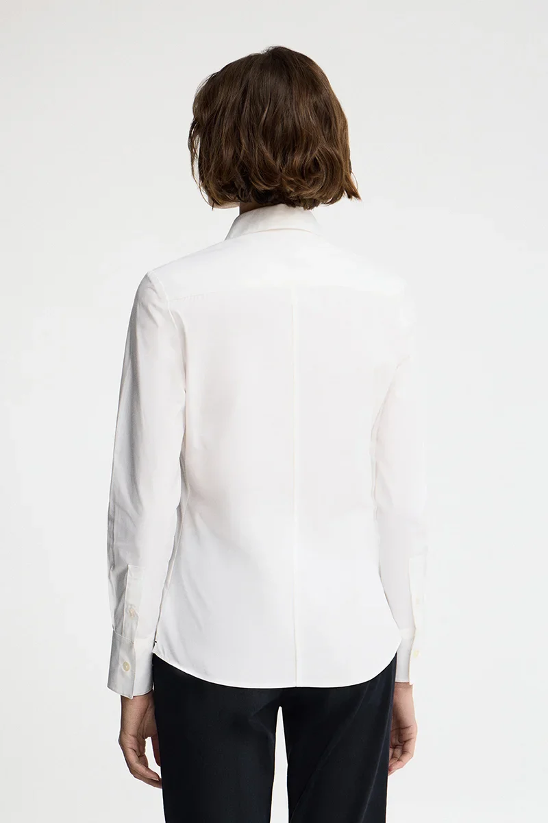 Camisa de popelín blanca con corte slim y bordado Rigby Go - Image 5