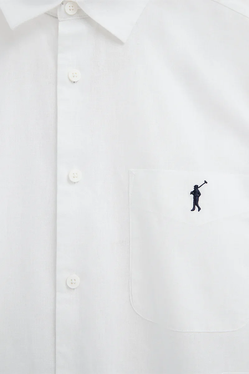 Camisa cotolino blanca de manga corta y corte regular con logo Rigby Go - Image 7