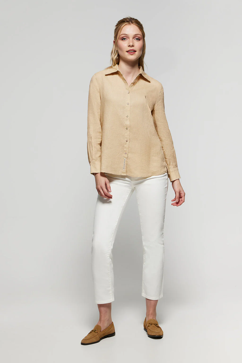 Camisa de lino beige con detalle bordado Rigby Go - Image 3
