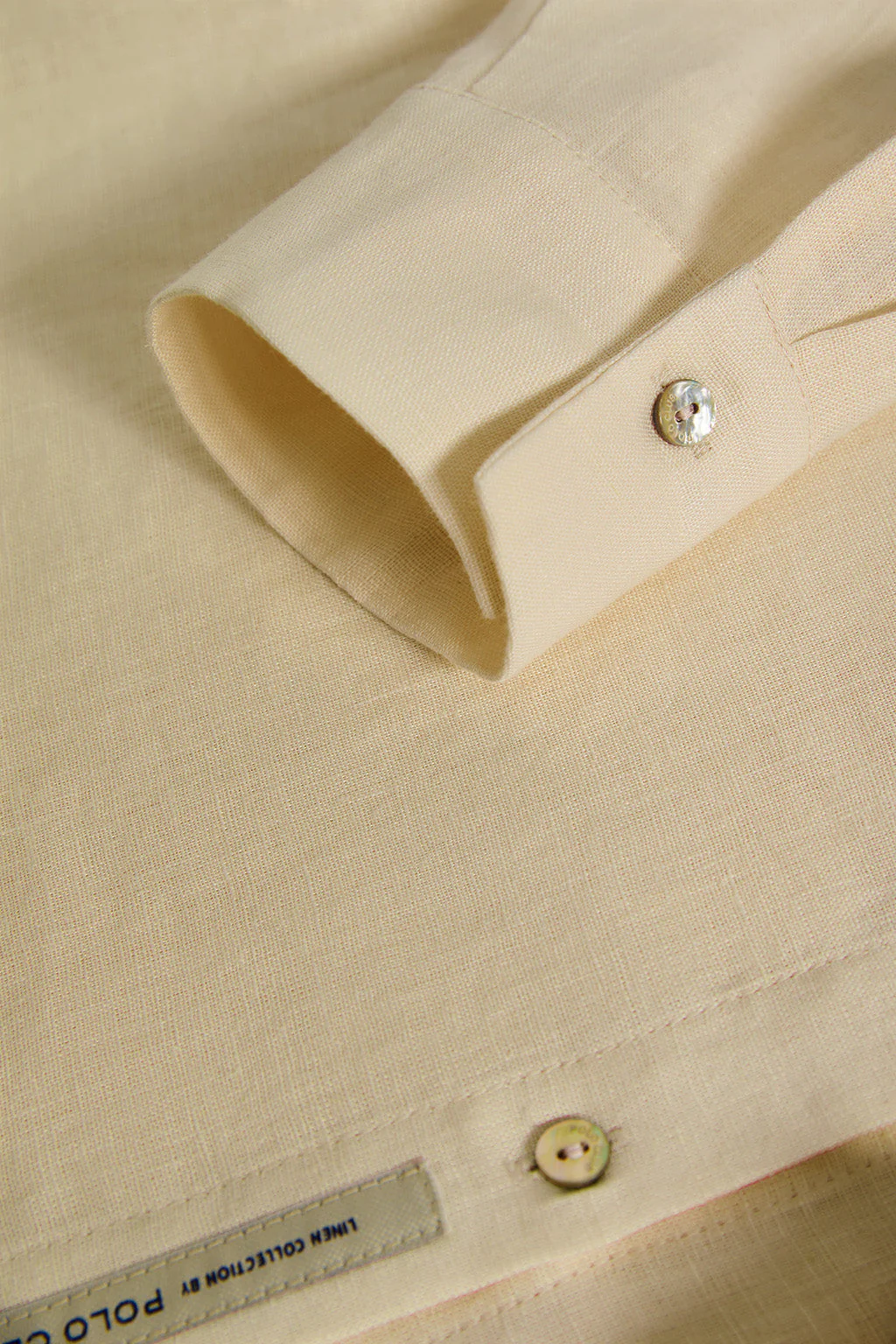 Camisa de lino beige con detalle bordado Rigby Go - Image 9