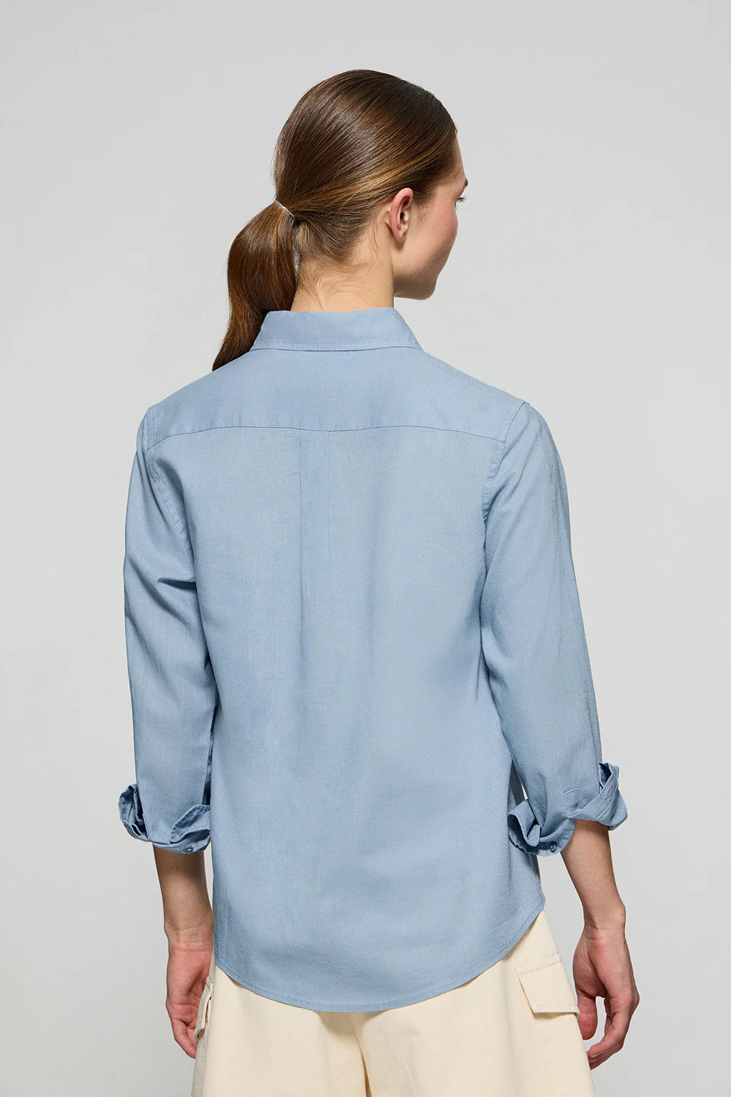 Camisa azul celeste de lino y algodón regular fit con bordado Rigby Go - Image 4