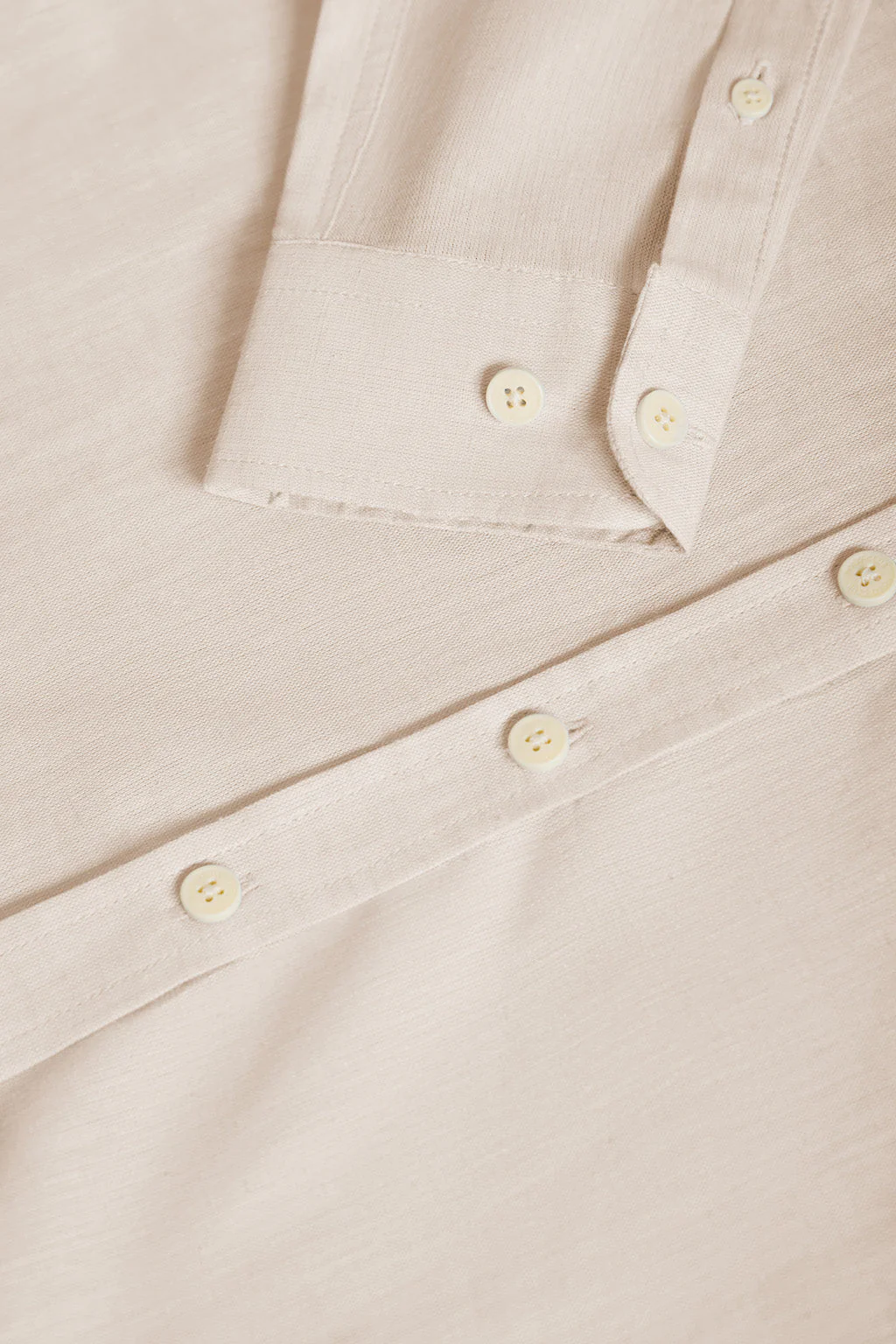 Camisa beige de lino y algodón con detalle bordado Rigby Go - Image 8
