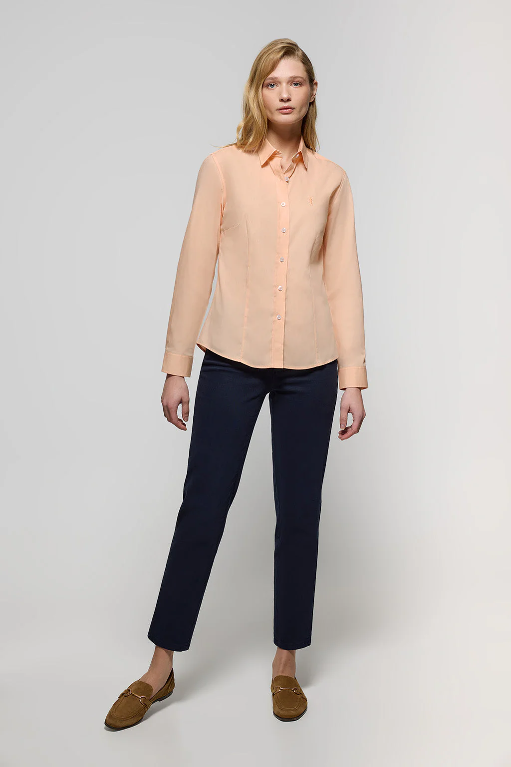 Camisa de popelín Slim Fit color melocotón con bordado Rigby Go - Image 3