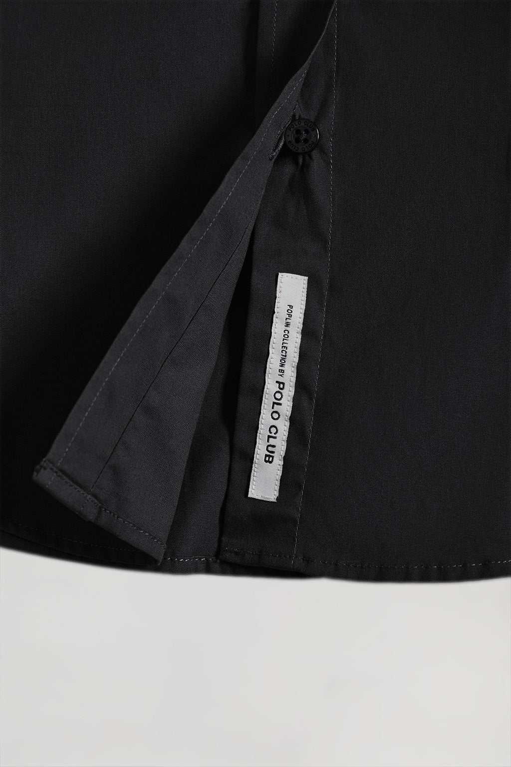 Camisa de popelín Slim Fit negra con bordado Rigby Go - Image 7